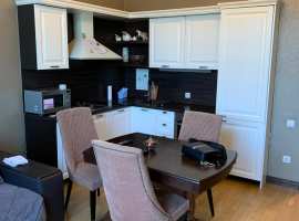 Квартира с дизайнерским ремонтом . 2 отдельные комнаты, хороший вид...