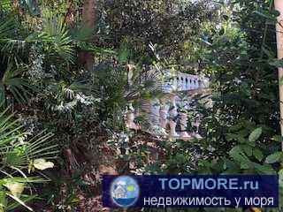 Продается участок в центре города , престижное место ул.Учительская , соседний так же можно докупить. Коммуникации...