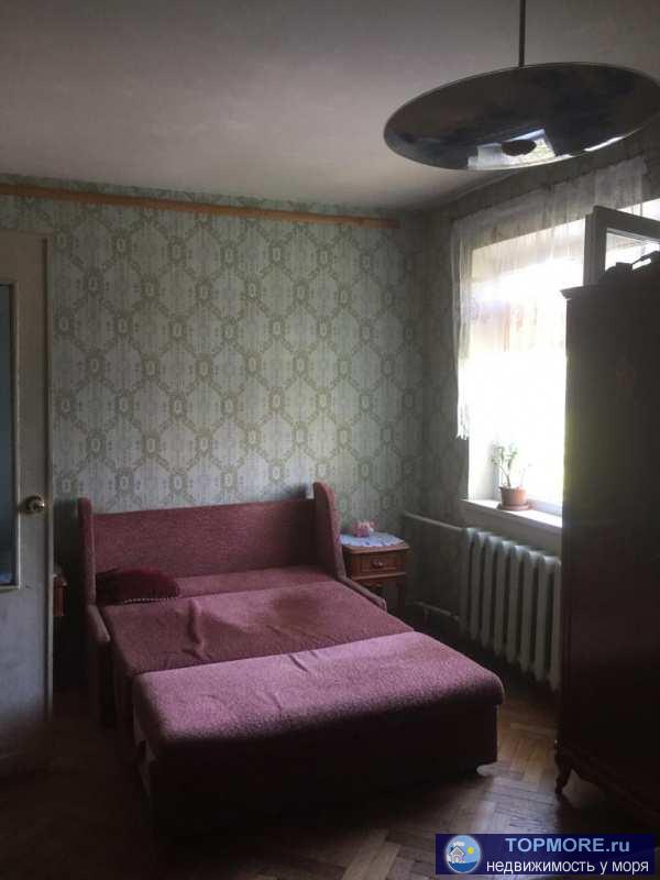 Продаю двухкомнатную квартиру! Удобная планировка (две отдельные комнаты, кухня, прихожая, застекленная лоджия)....