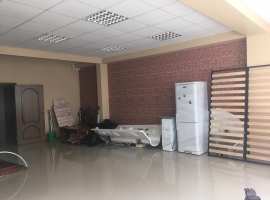 Продается квартира с ремонтом, развитая инфраструктура района..