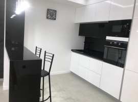 Квартира с дизайнерским ремонтом в низу Светланы. 

Студия в...