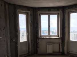 Продвется 3к.кв в предчистовой отделке. С шикарным видом на море....