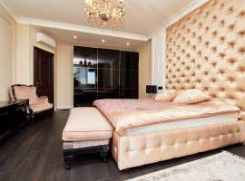 Квартира с дизайнерским ремонтом и мебелью в жилом комплексе бизнес...