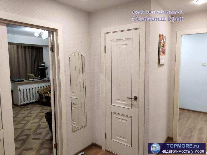 Срочно продаётся 1-комнатная квартира в Анапе, 40 кв.м. Качественный ремонт, мебель, бытовая техника. Тихий,...