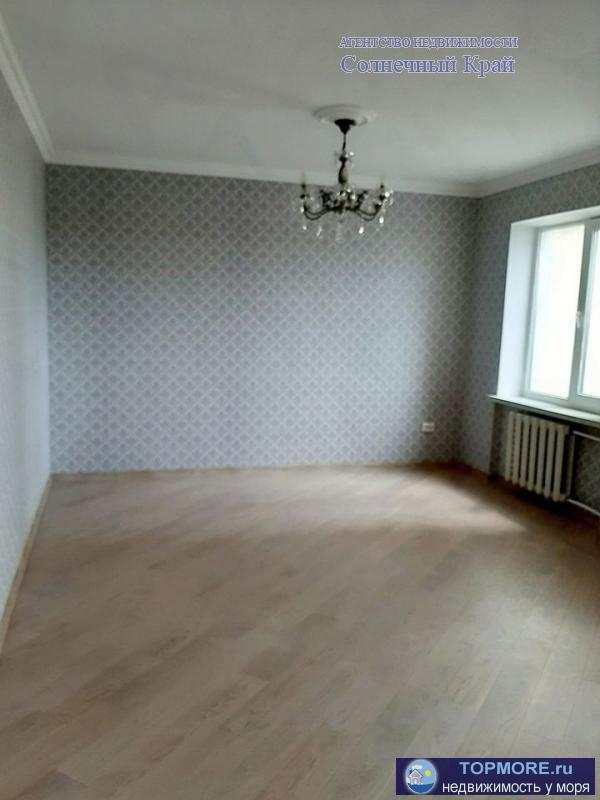 Продаётся полноценная трехкомнатная квартира в г.Анапа, с новым ремонтом, общей площадью 95м2.  В квартире один... - 1