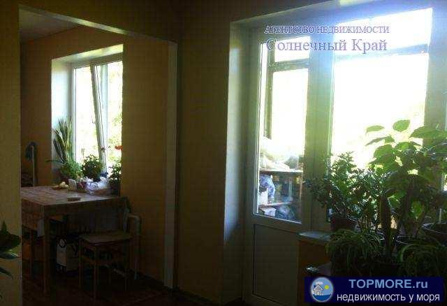 Продается трехкомнатная квартира в г.Анапа. 58 кв.м. Тихий район с развитой инфраструктурой. В шаговой доступности... - 2