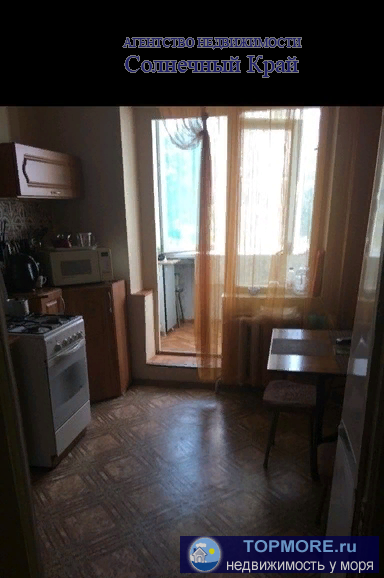 Продается  квартира в городе Анапа,  в районе Ореховой рощи. Год 1985. В квартире (распашонка) сделан ремонт,...