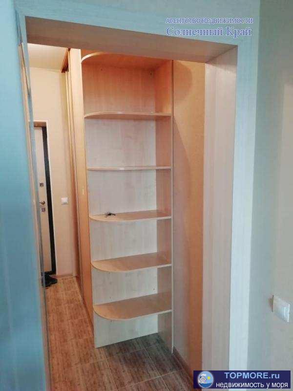 Продается  студия  28 кв.м. в новом  жилом комплексе 'Огни Анапы'. Качественный ремонт, мебель, бытовая техника.... - 2