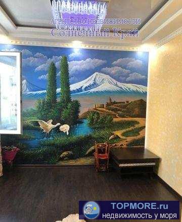 Срочно продается  просторная, трехкомнатная квартира с двумя балконами (один из них застеклен) в новом доме в Анапе,... - 2