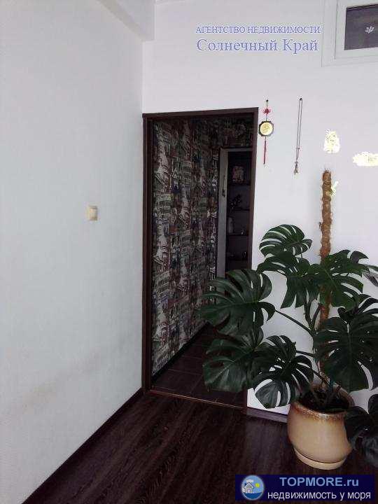 Продаётся студия в г.Анапа. 30 кв.м. Полностью обустроена, качественный ремонт, всё остаётся. Отличительная черта-...