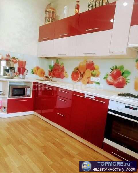 Предлагается к продаже отличная крупногабаритная, двухкомнатная квартира в лучшем районе города на проспекте Генерала...