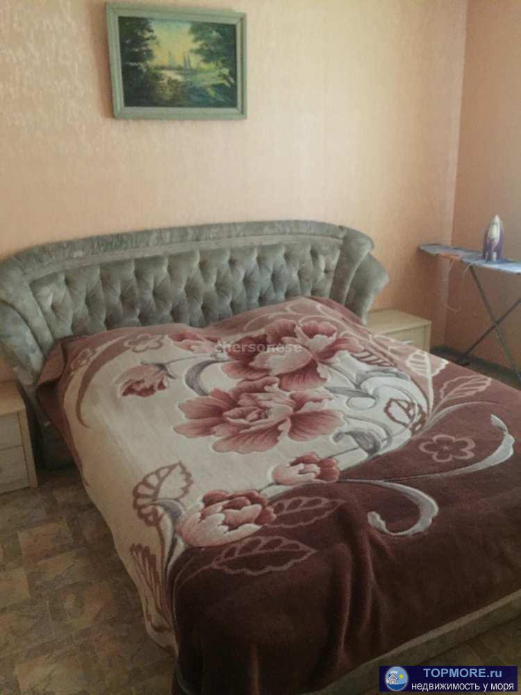 Сдаётся уютная трёхкомнатная квартира в центре Севастополя.   Рядом вся необходимая инфраструктура. Остановка... - 2