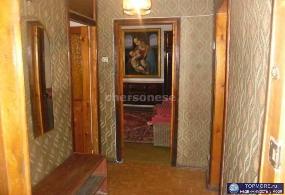 Сдаётся тёплая уютная квартира в удобном районе. На длительный срок, без выселения на лето. Предпочтительно гражданам...