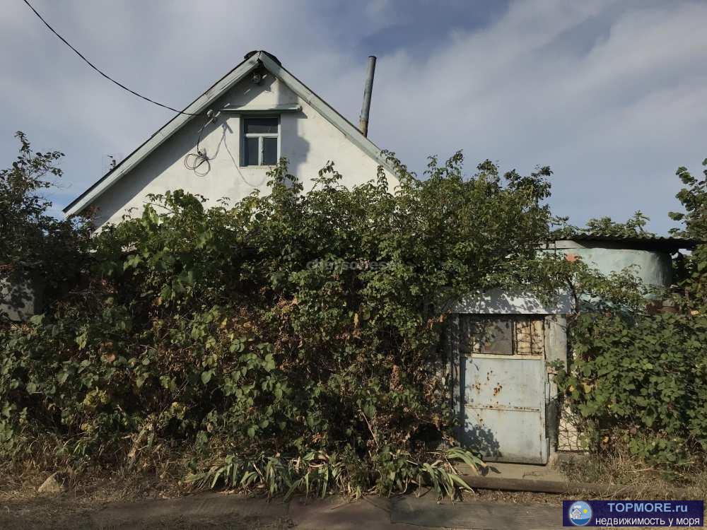 Продаётся дача двухэтажная 20 кв.м. на участке 4.4 сот.СНТ Огонек.  Дом из инкерманского камня.  На участке имеется... - 2