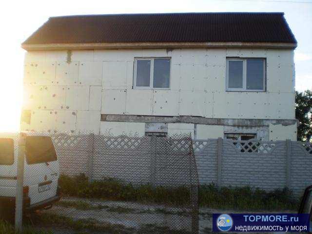 Продается садовый дом 130 кв.м., 12 соток в Феодосии, массив Степной, ул Рябиновая. Свет в доме, газ на соседней улице. 