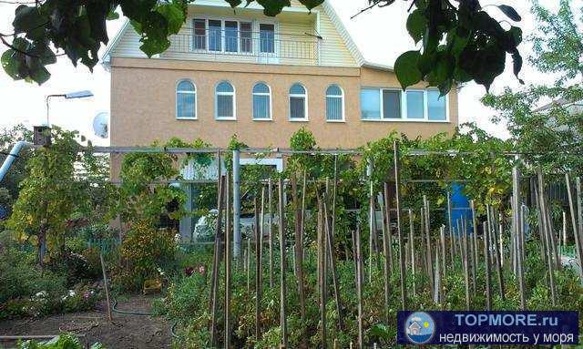 Продается садовый дом 194,7 кв.м., 12 соток в г. Феодосия, массив Степной, ул Малиновая. В доме есть всё для жизни,...