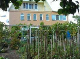 Продается садовый дом 194,7 кв.м., 12 соток в г. Феодосия, массив...