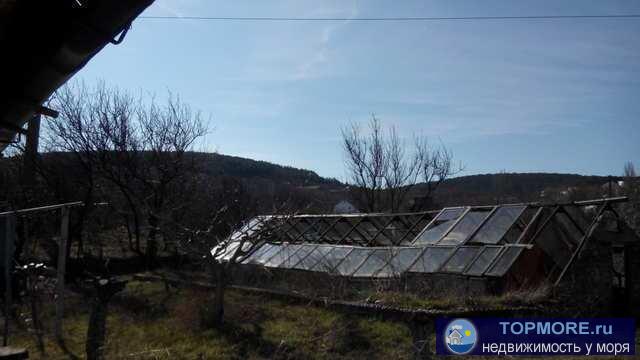 Продается садовый дом 30 кв.м., 9,81 соток в г Феодосия, Овражный пер., по садовой книжке. Свет есть, вода привозная,... - 2