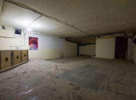 Сдам в аренду подвальное помещение на ул. 51 Армии. Помещение, с...