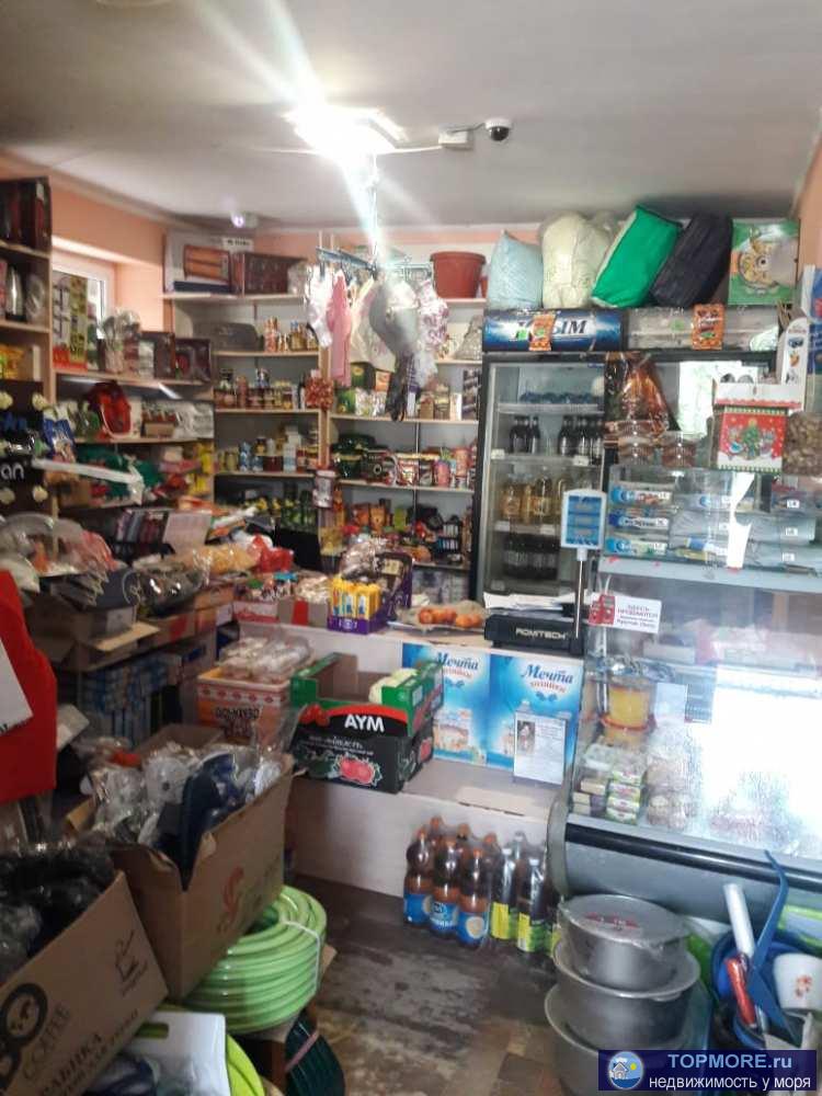 Продам магазин, общей площадью 30 м2, в пгт. Вольное, Джанкойского района. Магазин расположен на первом этаже 2-х... - 2