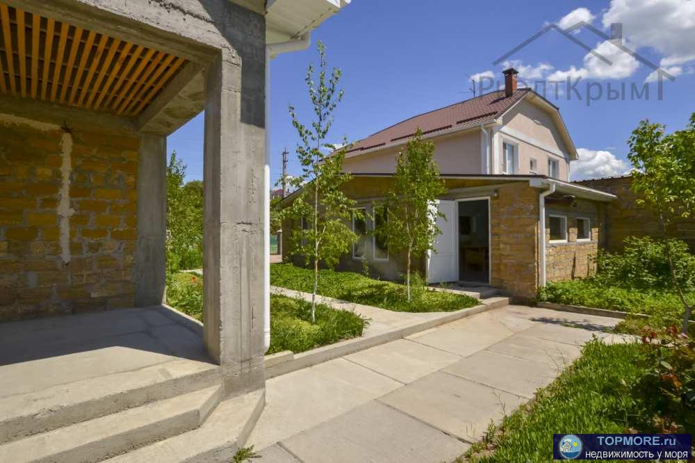 Продается жилой дом в селе Андрусово, в 5 км от Симферополя. Двухэтажный, площадью 170м.кв., на участке 10 соток.... - 1