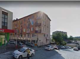 Продается квартира с ремонтом на первом этаже в новостройке....