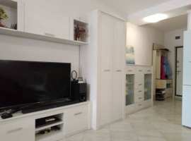 Продаю отличную квартиру полуторку (студия + спальная комната с...