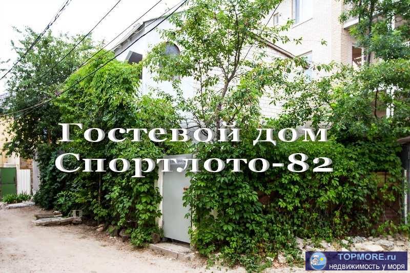 Предлагаем для проживания в Коктебеле, напротив аквапарка, двухэтажный коттедж (по одному двухкомнатному...