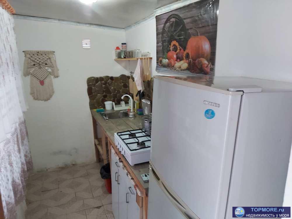 Предлагаем для проживания в Коктебеле, напротив аквапарка, двухэтажный коттедж (по одному двухкомнатному... - 17