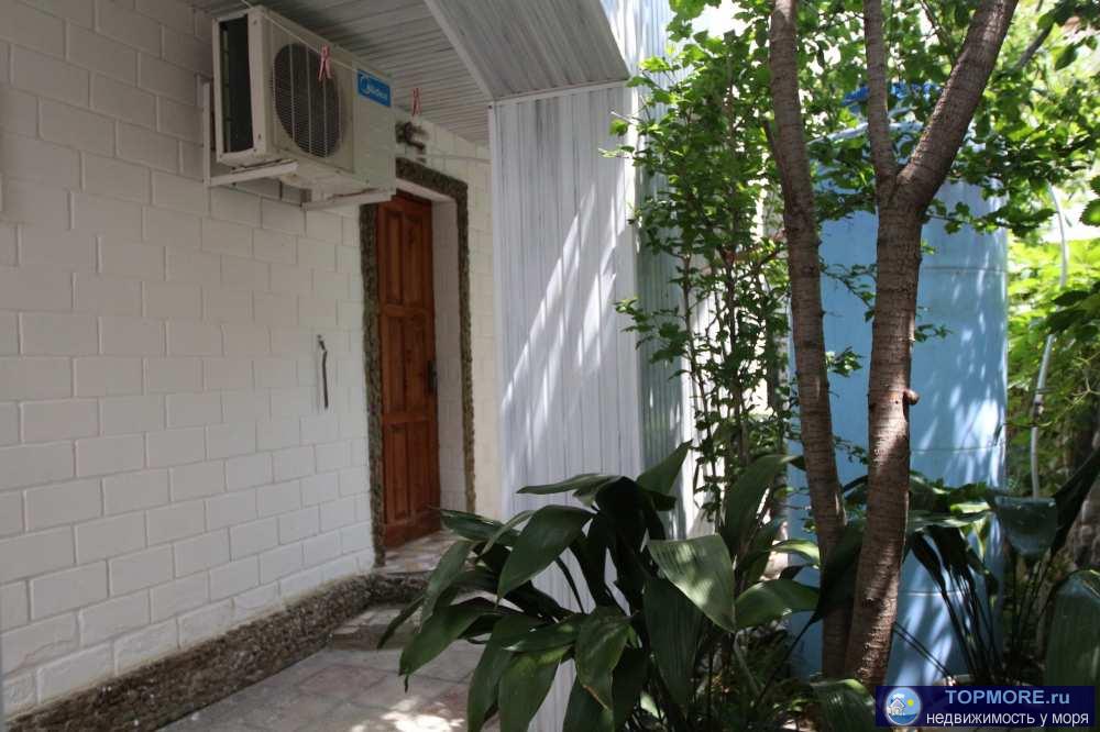 Предлагаем для проживания в Коктебеле, напротив аквапарка, двухэтажный коттедж (по одному двухкомнатному... - 21