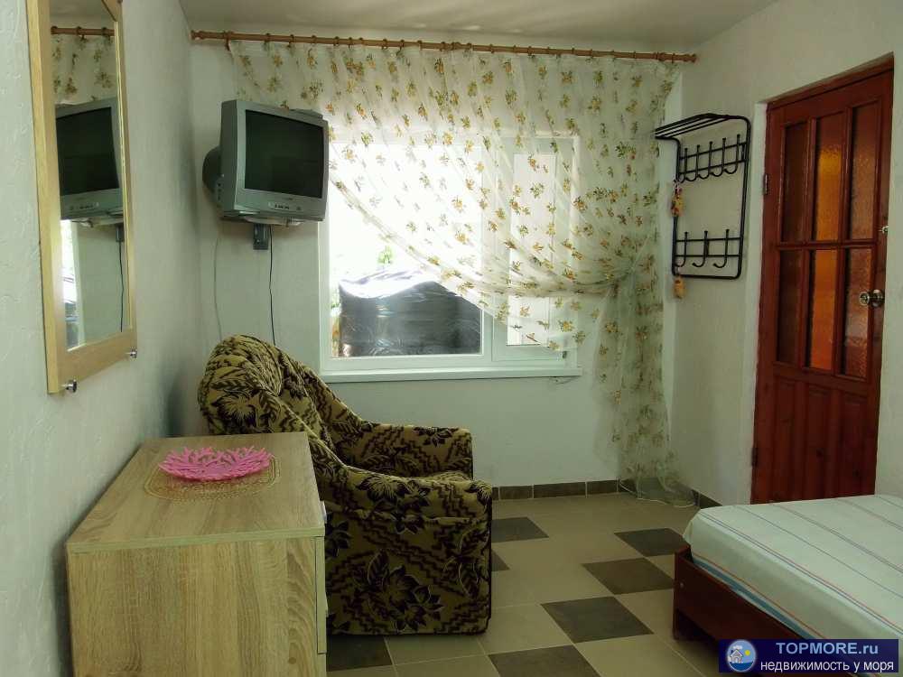 Предлагаем для проживания в Коктебеле, напротив аквапарка, двухэтажный коттедж (по одному двухкомнатному... - 26