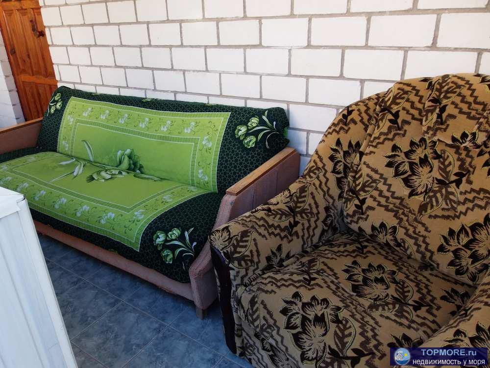 Предлагаем для проживания в Коктебеле, напротив аквапарка, двухэтажный коттедж (по одному двухкомнатному... - 40