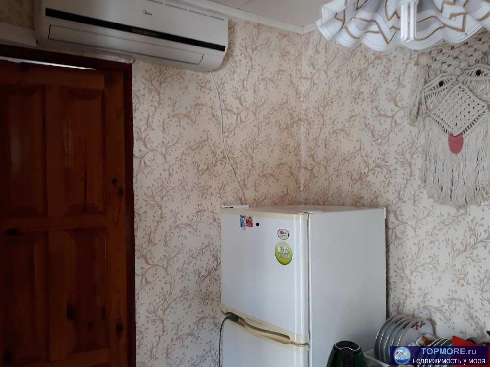 Предлагаем для проживания в Коктебеле, напротив аквапарка, двухэтажный коттедж (по одному двухкомнатному... - 49