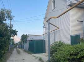 Продаётся двухэтажный дом + мансарда 90 кв.м. с участком 4 сотки....