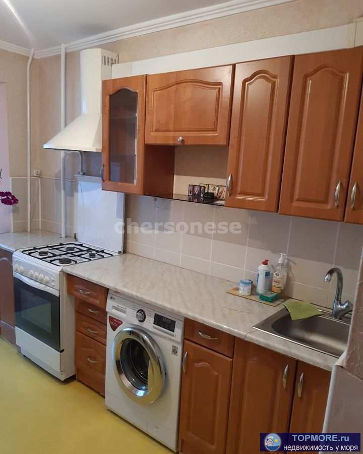 Продаётся отличная двухкомнатная квартира на Острякова.Без комиссии для покупателя!  Две раздельные комнаты. В...