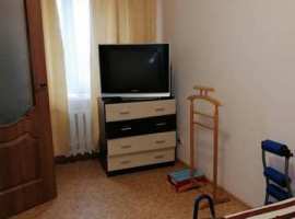 Продается уютная трехкомнатная квартира площадью 54 кв м, г...