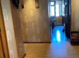 Продается благоустроенная, просторная трехкомнатная квартира в г...