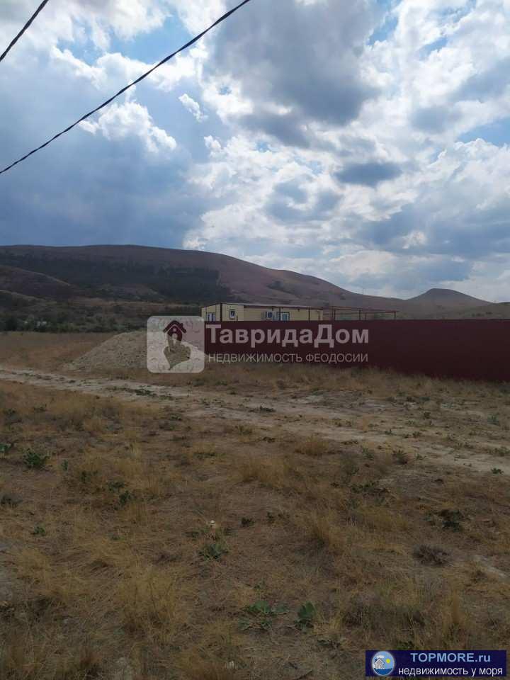 Продам дачный домик 26 м2 с участком 6 сот,  СТ Волна 2 линия, пгт. Орджоникидзе, Феодосия. Домик стоит на фундаменте...