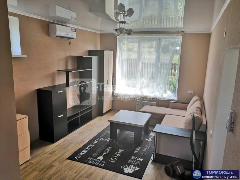 Продаётся 4-комнатный 2-х этажный дом 120  кв.м с участком 5 сот, Коктебель ул. Шевченко, Феодосия. Хорошее... - 2