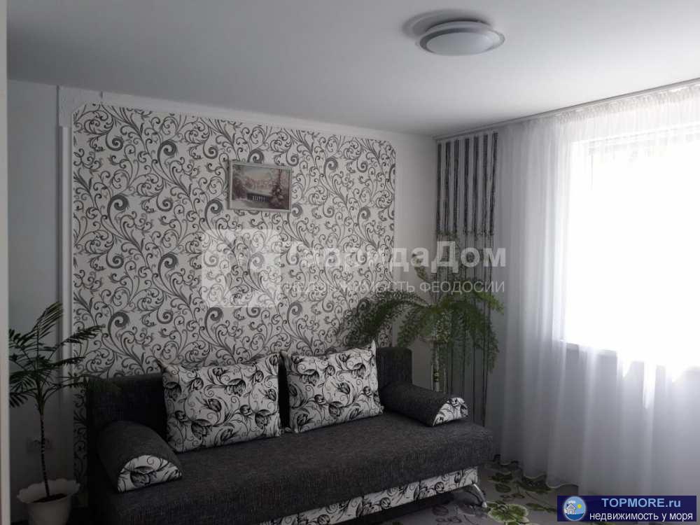 Продам жилой гараж 94.8 м2, Кирпичное шоссе,  Феодосия. Дом-гараж оборудован всем необходимым для комфортного...