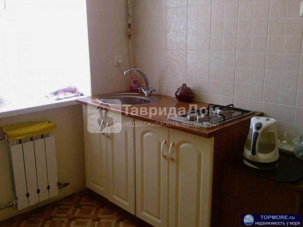 Сдам посуточно 3к квартиру в частном секторе,  р-н Старшинова, Феодосия. В квартире есть все для комфортного... - 2