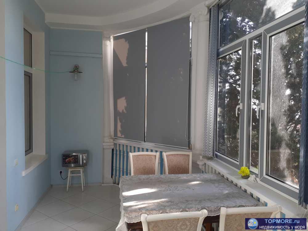 Сдаётся квартира-студия в старинном особняке в историческом центре Симеиза. Советская 68. До пляжа 3-4 минуты через... - 11