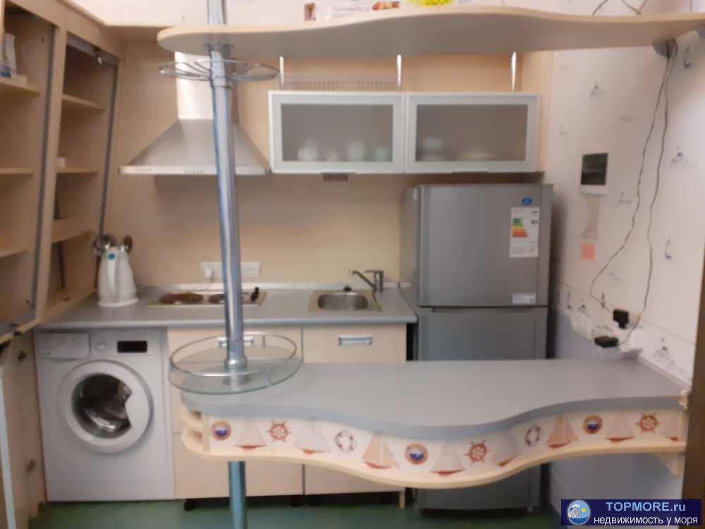 Сдаётся квартира-студия в старинном особняке в историческом центре Симеиза. Советская 68. До пляжа 3-4 минуты через... - 6