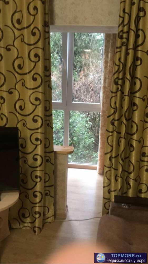 Продаю 2х комнатную квартиру в центре Лазаревского с ремонтом. В каждой комнате кондиционер. Телевизор(тв спутниковое... - 1