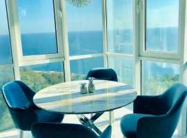 Продам 2-х комнатную квартиру площ. 54 кв. м на 16 этаже 17...