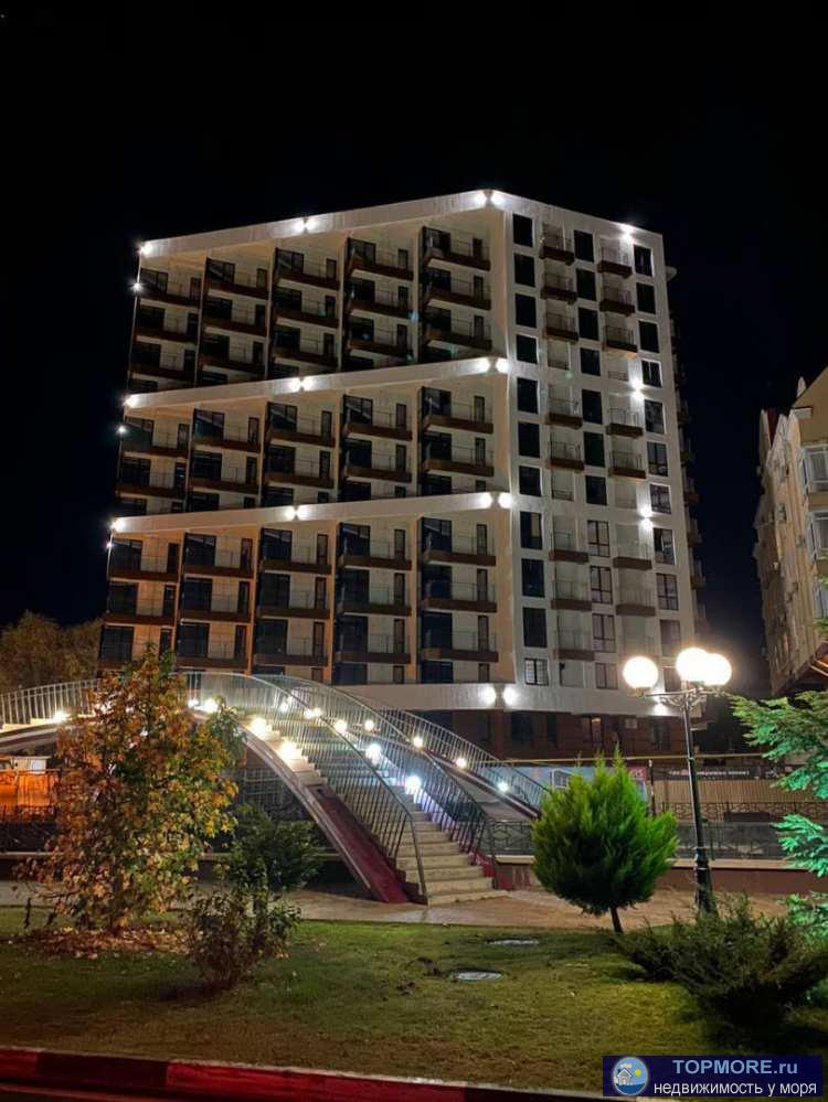 Квартира, в данном жилом комплексе, относится к категории престижной недвижимости. Панорамное остекление позволяет...