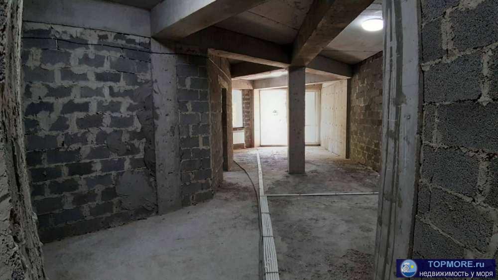 Продается прекрасная квартира в самом центре Адлера.Вся необходимая инфраструктура рядом.В пешей доступности школа и...