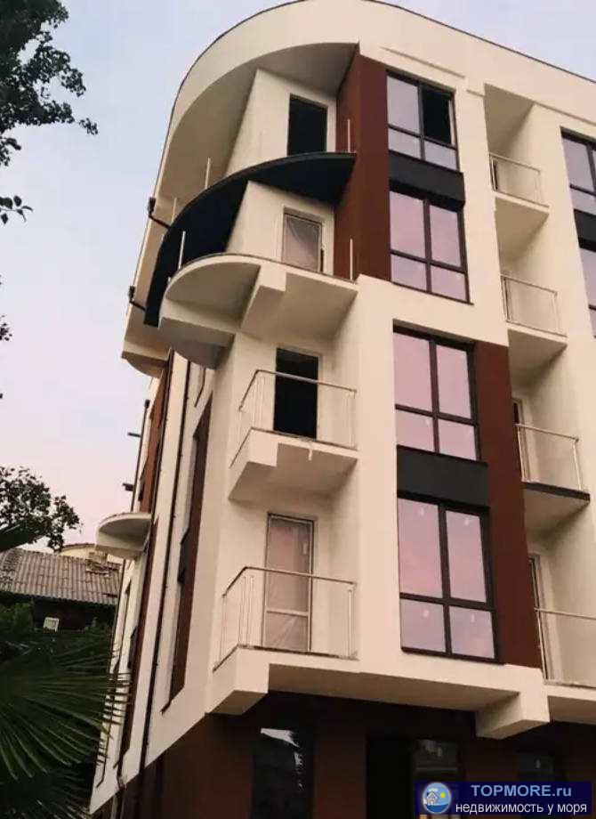 Продаю хорошую угловую квартиру (три окна). Район Мамайка, с видом на море. Рядом остановки, школы, рынки, Сбербанк,... - 1