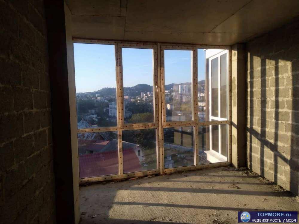 Продам квартиру в самом востребованном районе города курорта.Квартира шикарно планируется в полноценную... - 1