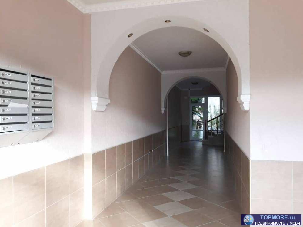    Квартира в жк бизнес класса с ремонтом.В шаговой доступности лицей 22, два детских сада, супермаркет, магазины,... - 2